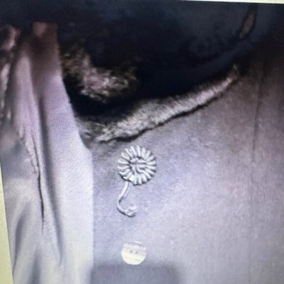 Bloomingdale's Dressy Black 100% Wool Coat SZ 22 Buttons FLAWED - Picture 8 of 8